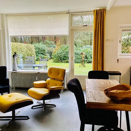 Natuurpark Hoefbos Boshuisje Veluwe *