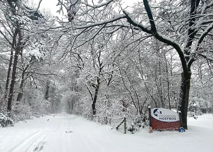 Natuurpark Hoefbos Boshuisje Veluwe بيت للعطل أوتيرلو